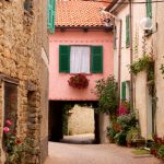Mombarcaro - via della chiesa